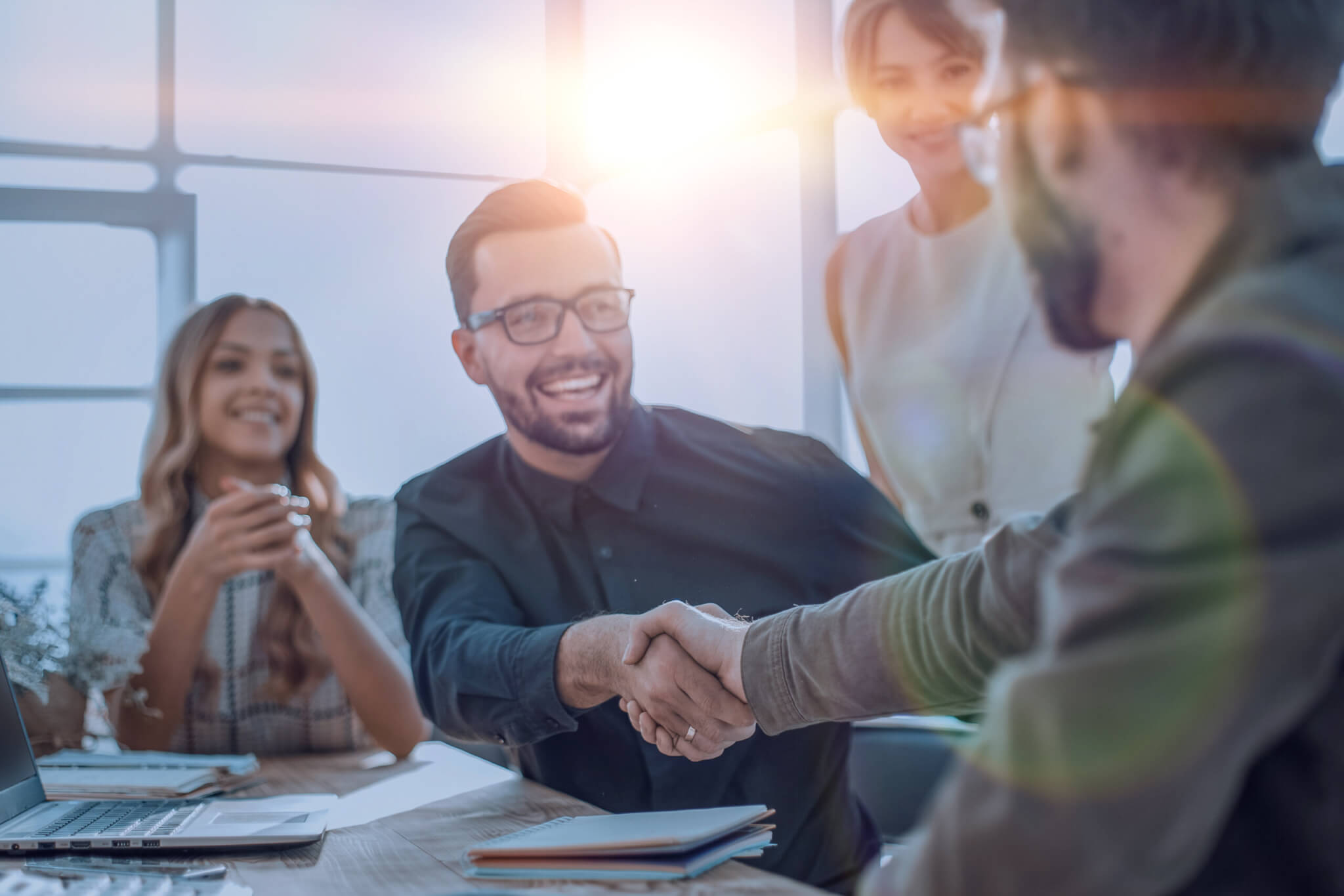 Enhancing HR Efficiency: How TaskHuman Compliments PEOs